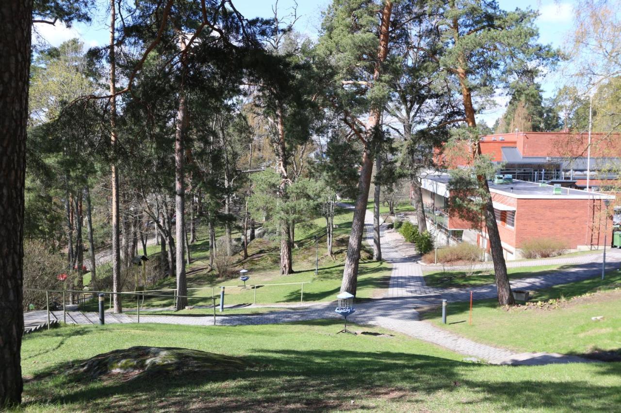 Varala Sports & Nature Hotel Tammerfors Exteriör bild