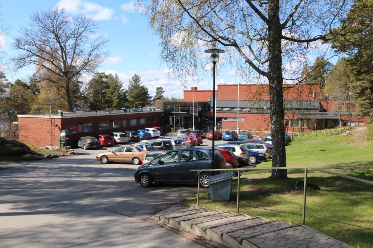 Varala Sports & Nature Hotel Tammerfors Exteriör bild